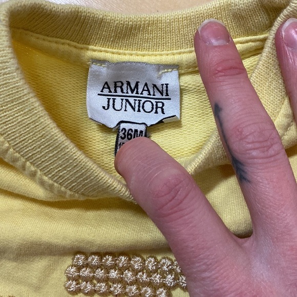 Armani Junior Sweatshirt Crewneck size 36 months (size 3T) - Picture 3 of 5